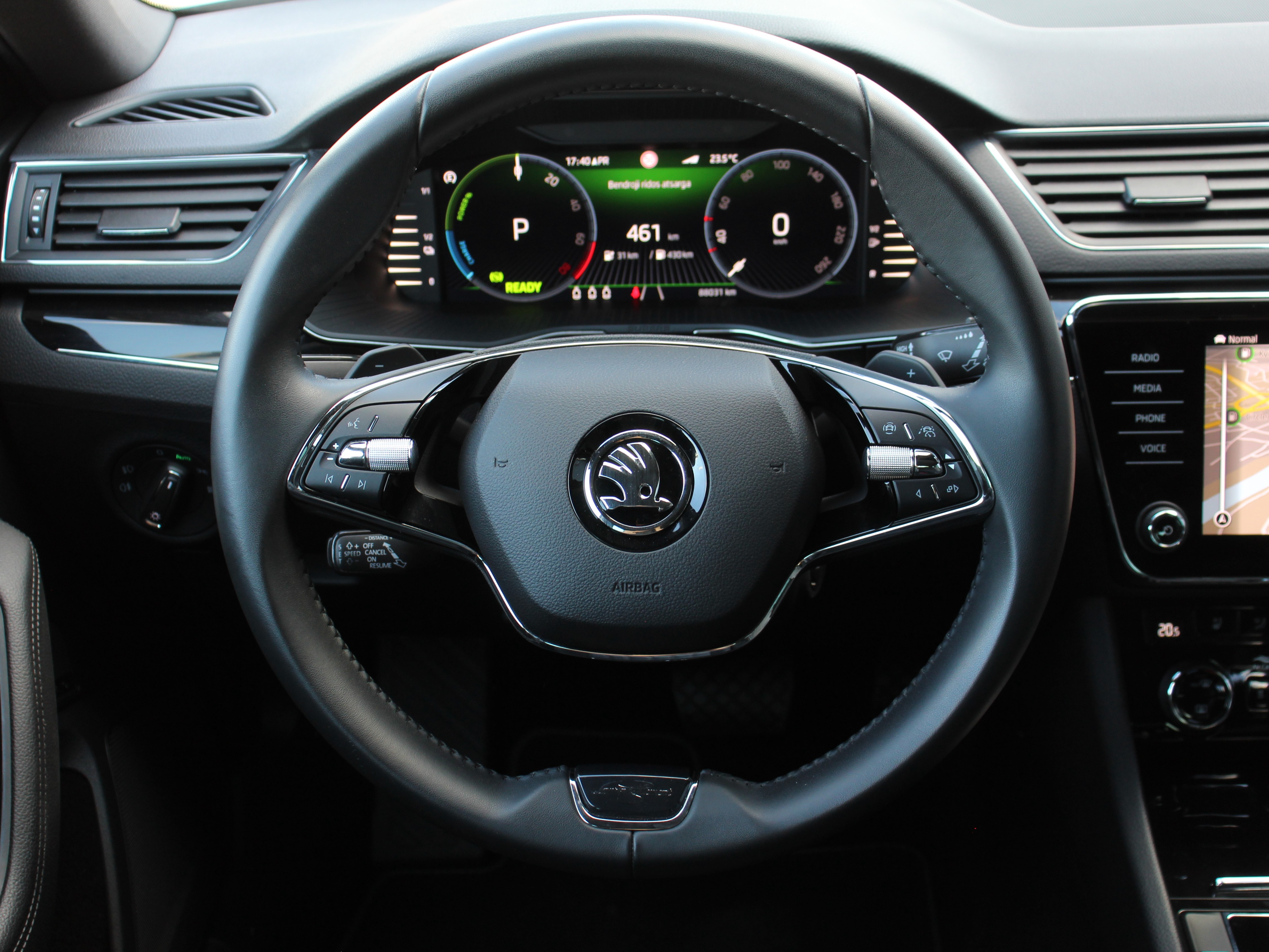 Naudoti Skoda Superb automobiliai