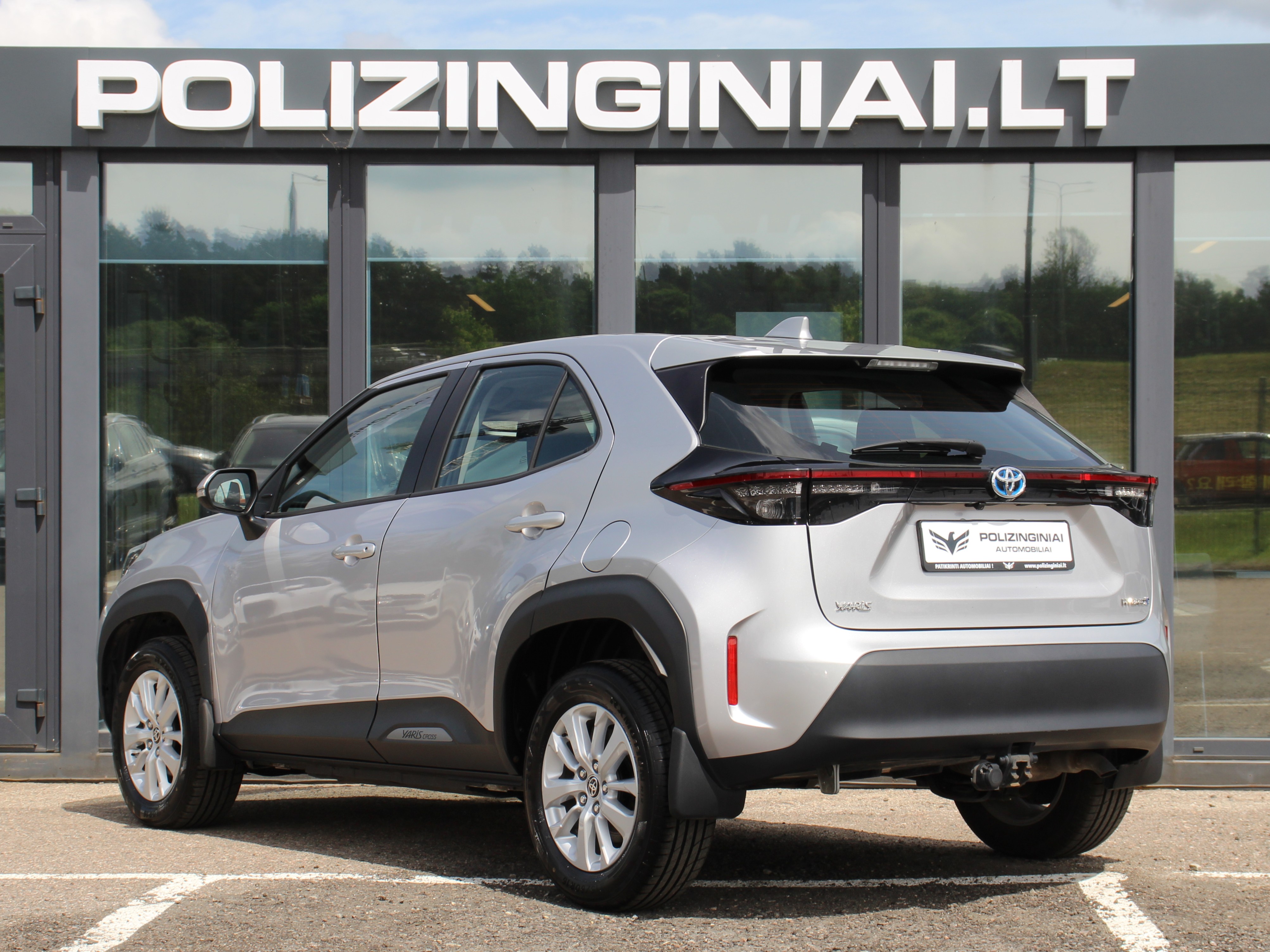 Naudoti Toyota Yaris Cross automobiliai