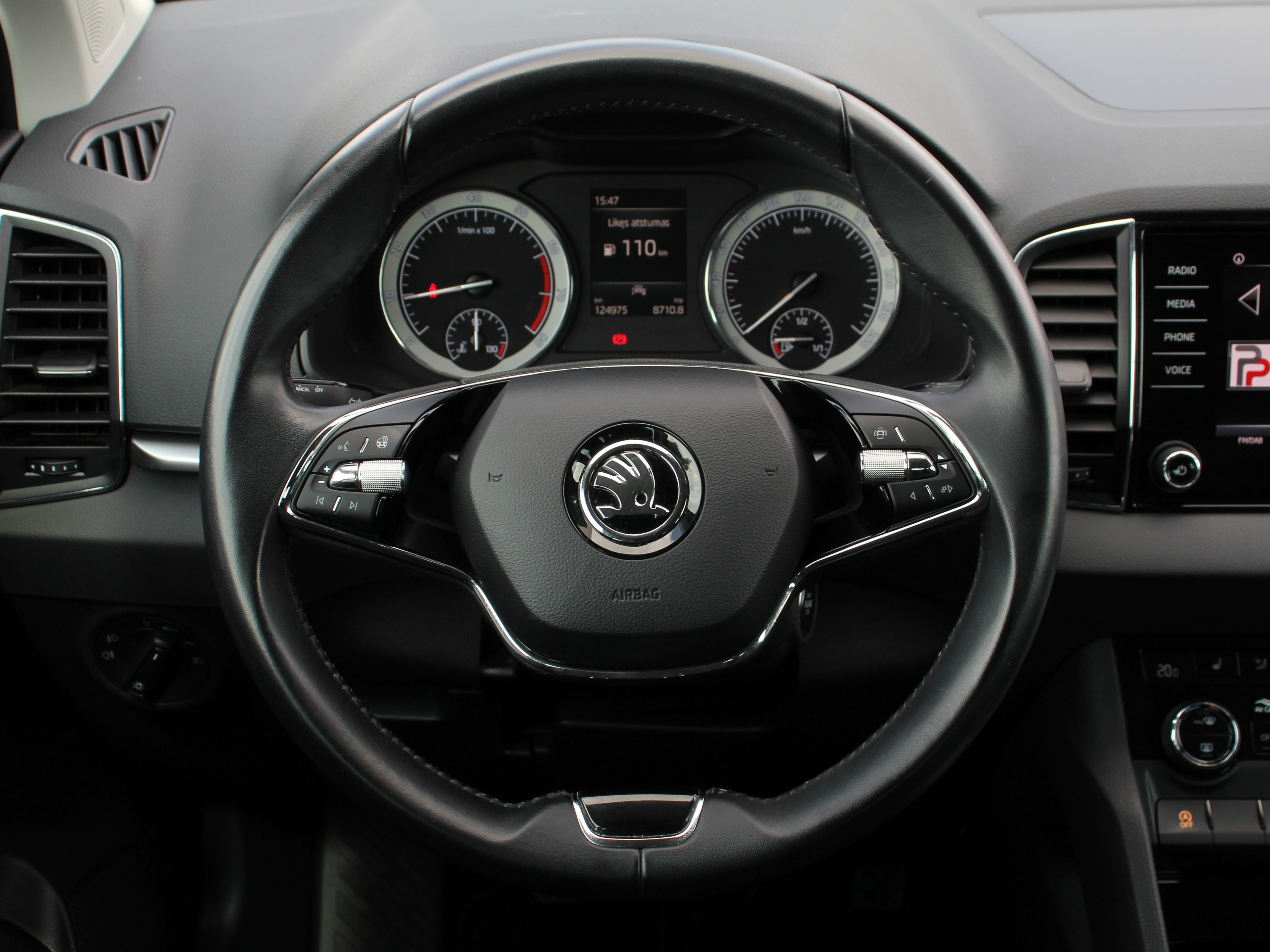 Naudoti Skoda Karoq automobiliai