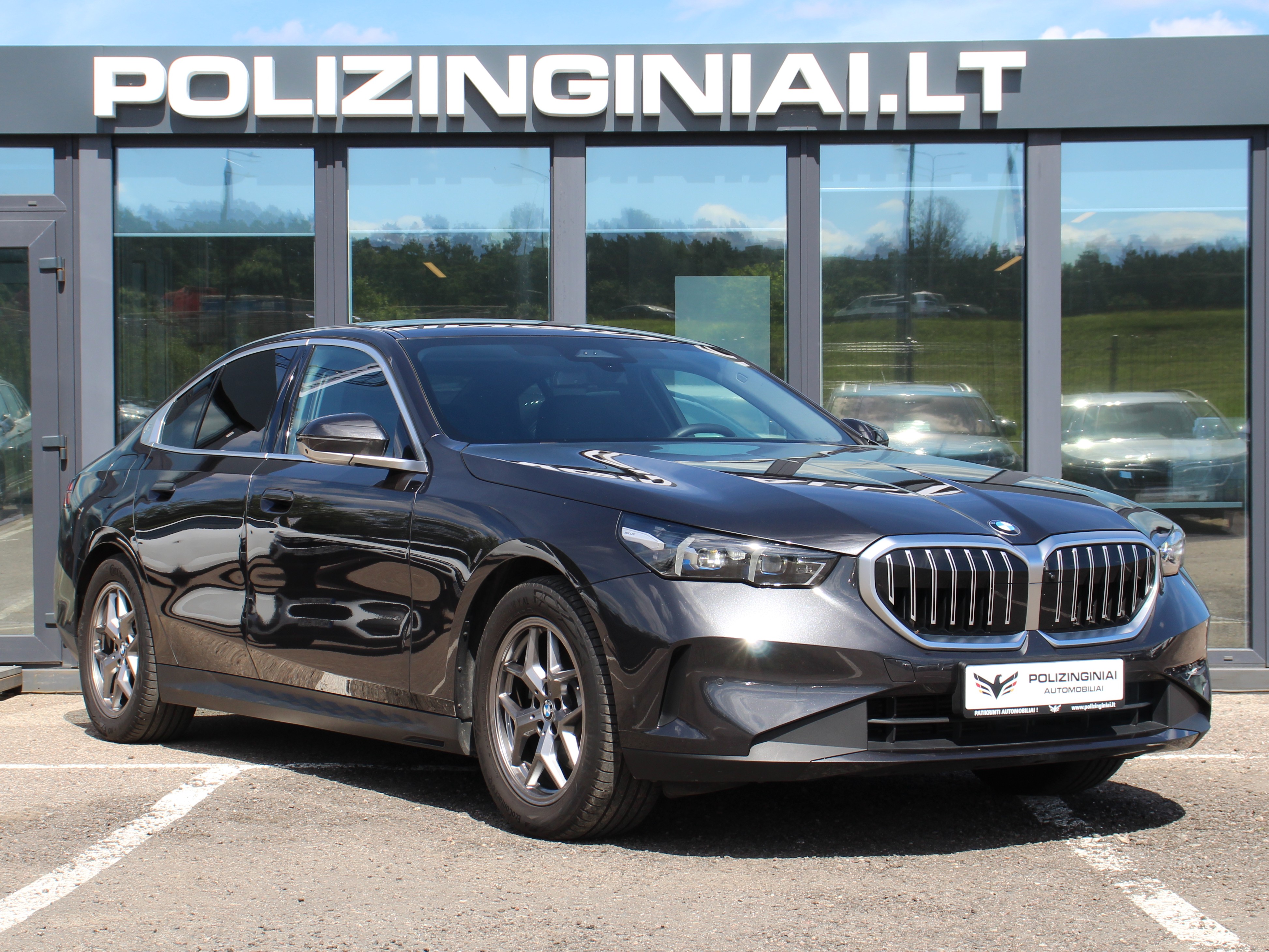 Naudoti BMW 520 automobiliai
