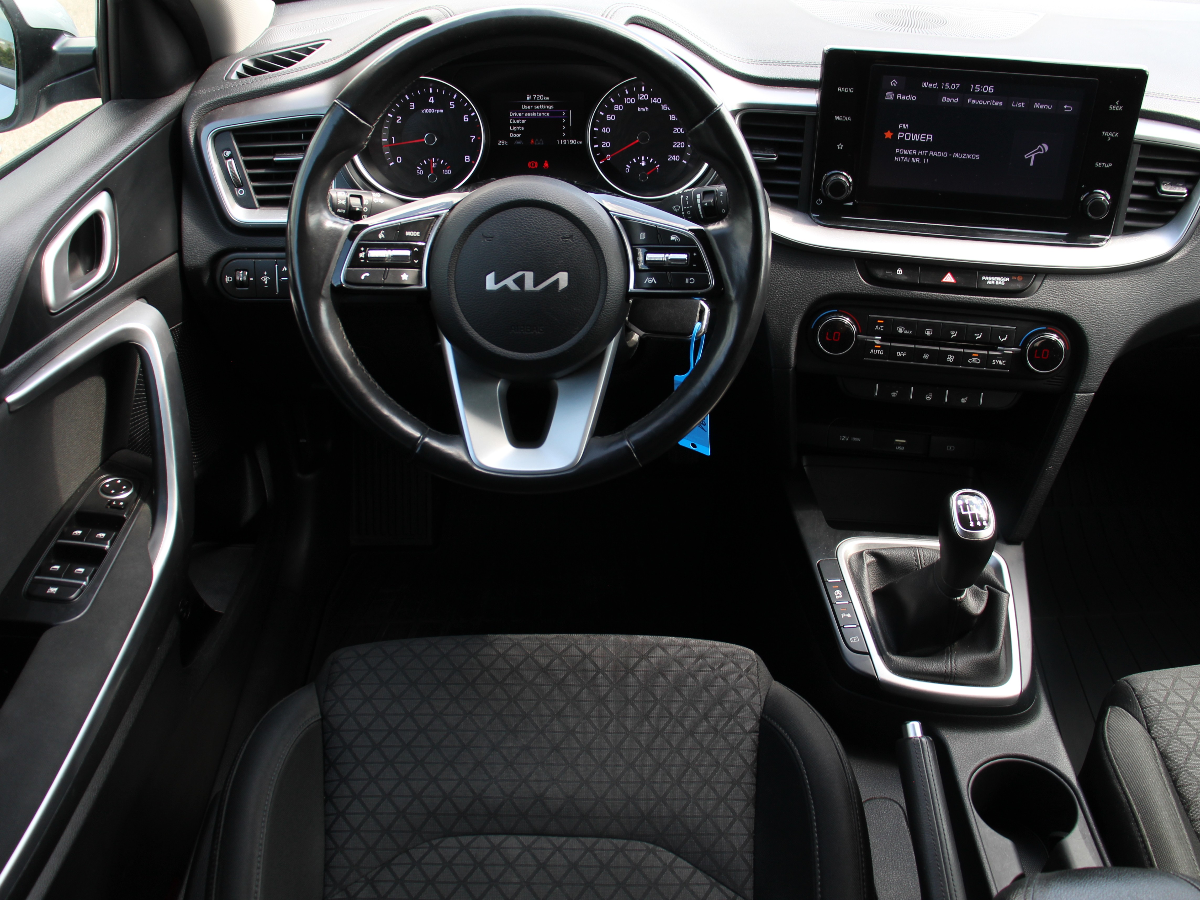 Naudoti Kia Ceed automobiliai