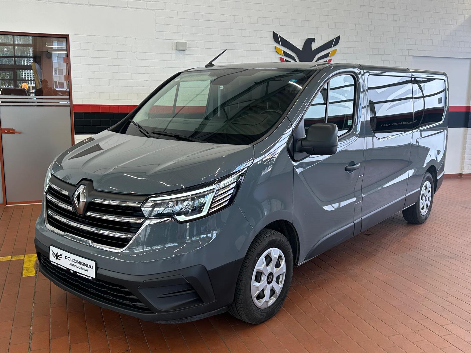 Naudoti Renault Trafic automobiliai