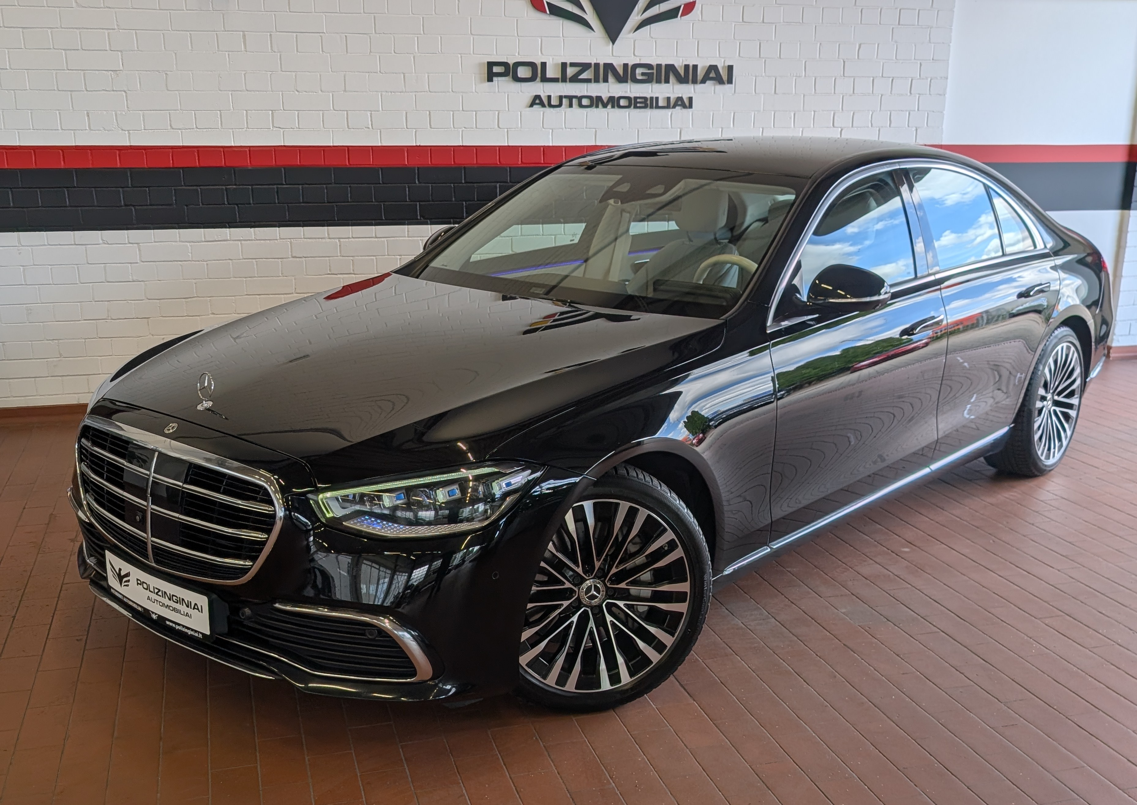 Naudoti Mercedes-Benz S350 automobiliai