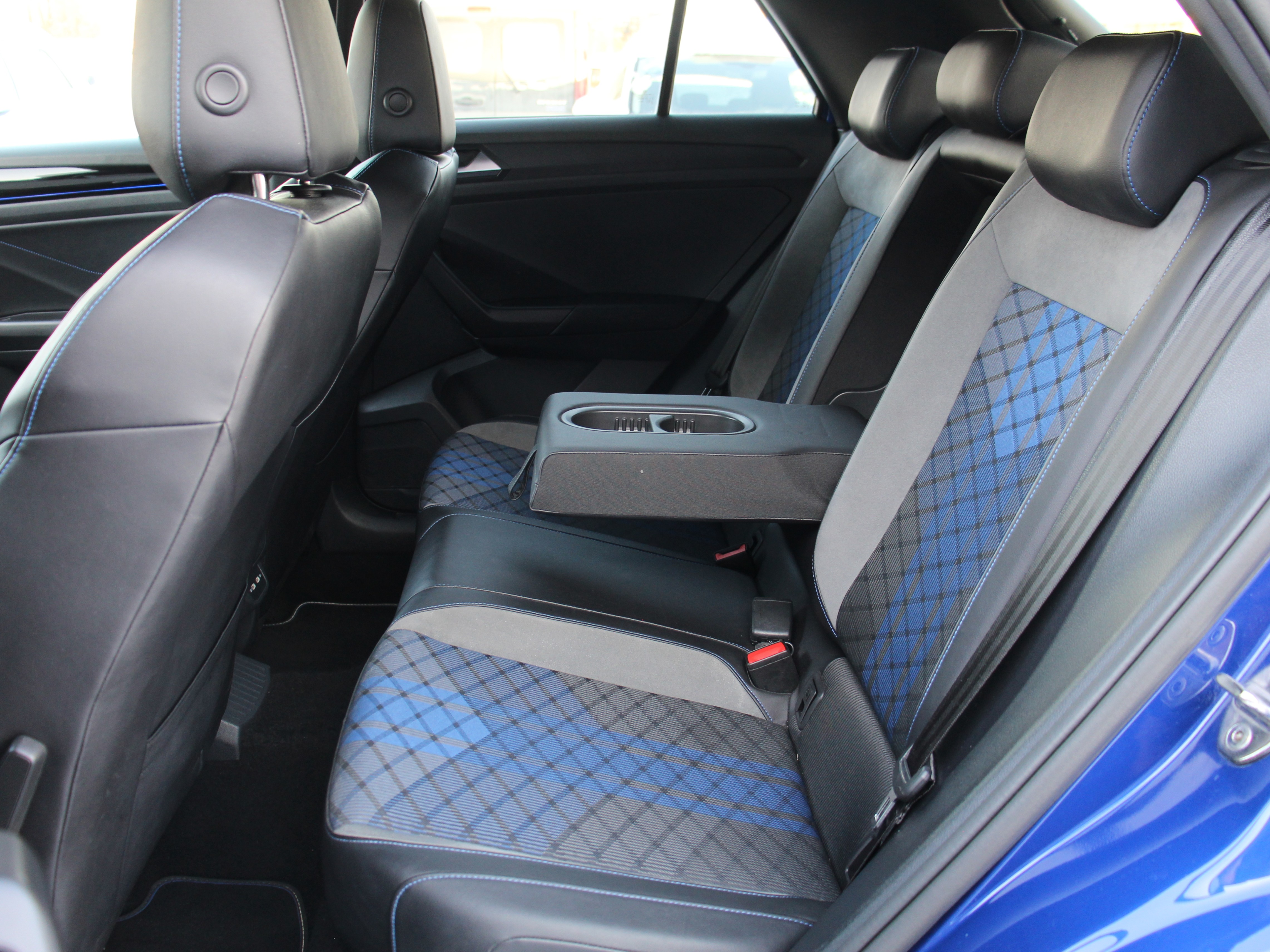 Naudoti Volkswagen T-Roc automobiliai