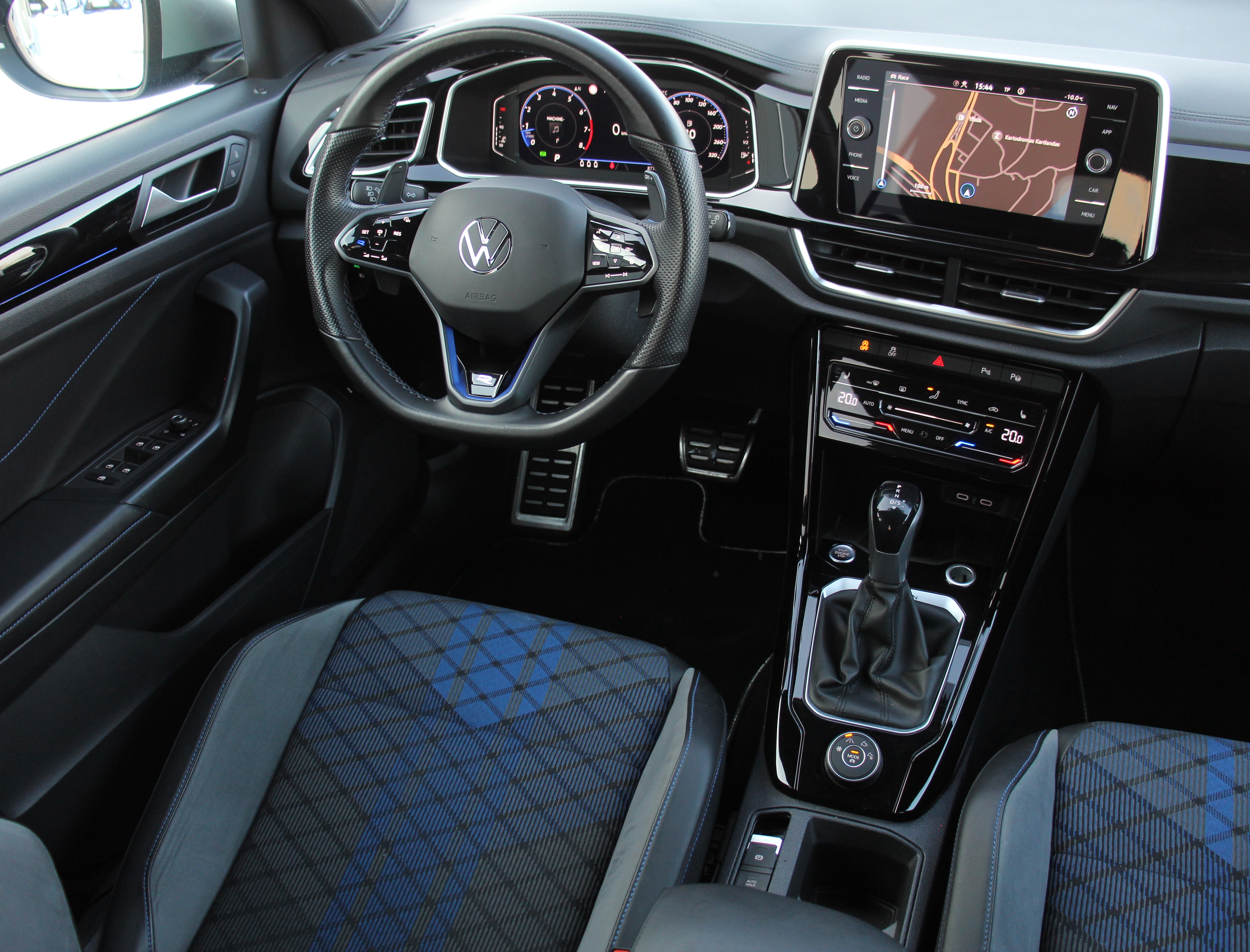Naudoti Volkswagen T-Roc automobiliai