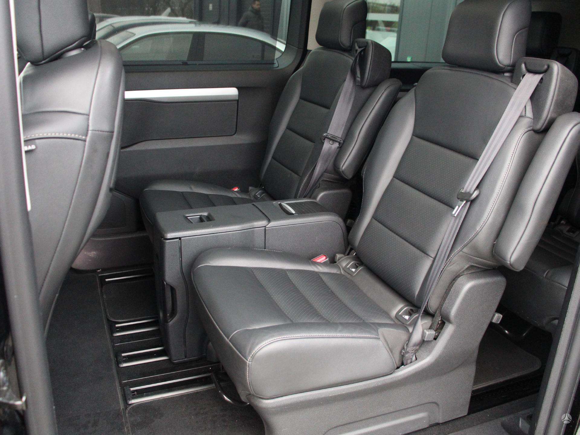 Naudoti Toyota Proace Verso automobiliai