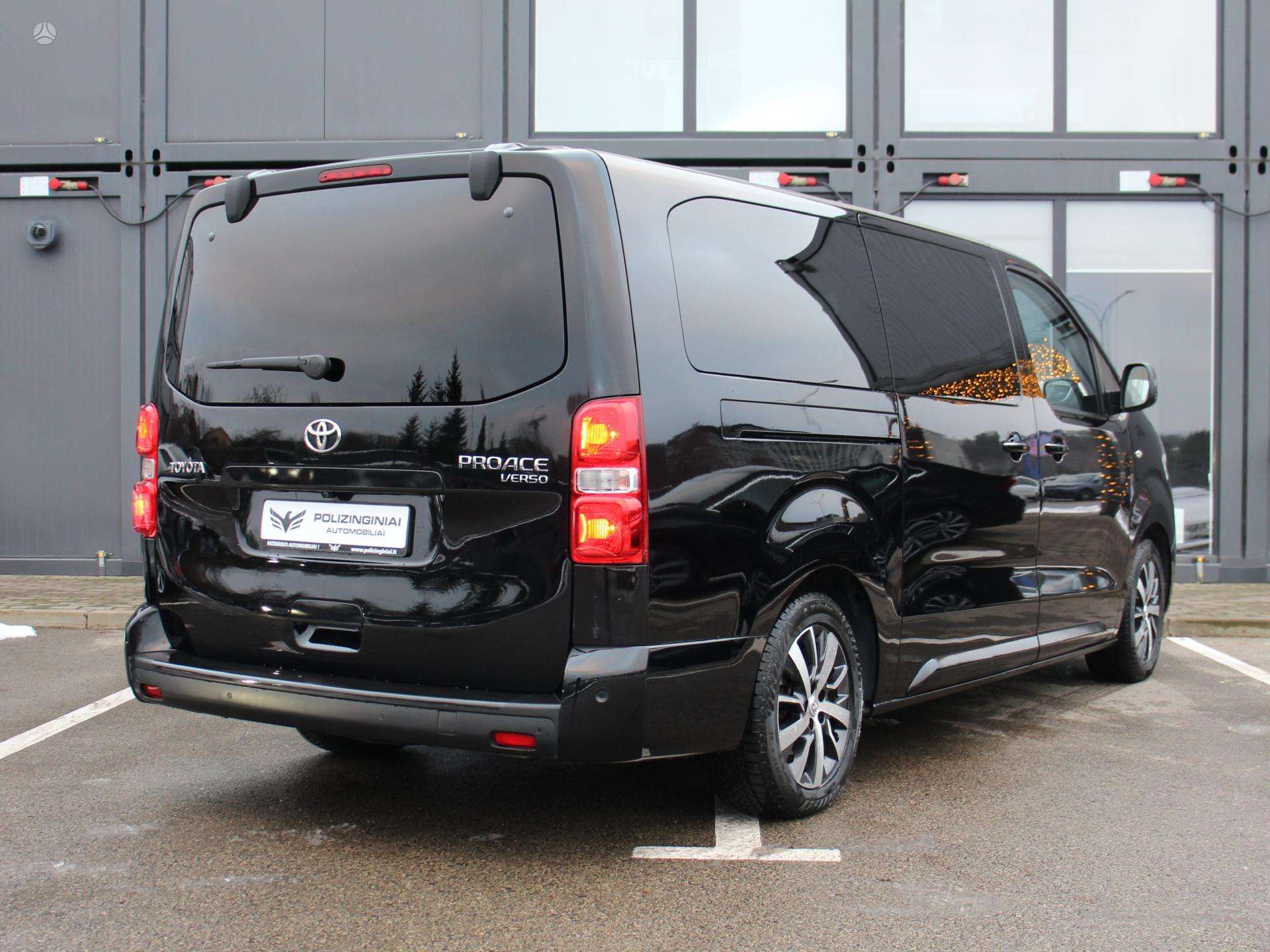 Naudoti Toyota Proace Verso automobiliai
